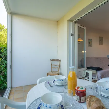 Les Jardins De L'ocean-40 By Interhome * Pontaillac