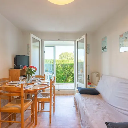 Apartman Les Jardins De L'ocean-40 By Interhome Pontaillac